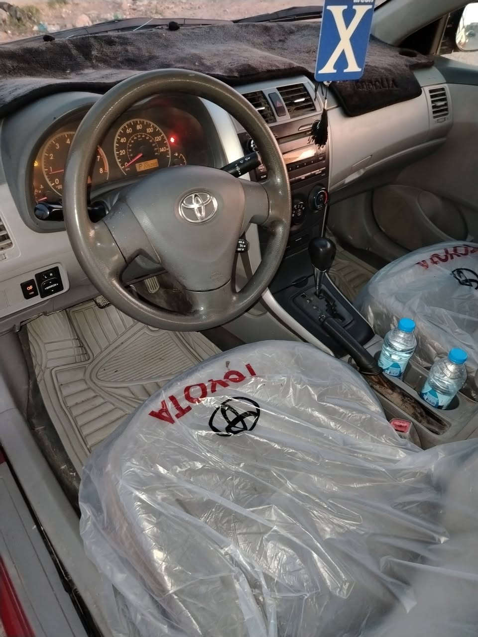 السلام عليكم للبيع كورله وارد أمريكي موديل 2009 رقم بغداد محرك 1800 نظيف وكير نظيف تخم تاير نظيف صدر امامي خلفي نظيف بجم كبس مصبوغه حزام جماليه بيها تبديل قطعتين والباقي ليبل واحد تحويل مباشر مكان السياره الانبار فلوجه الاتصال على الارقام (***********)ك (***********) للبيع فقظ يعني ماا اراوس السعر 97 مجال
