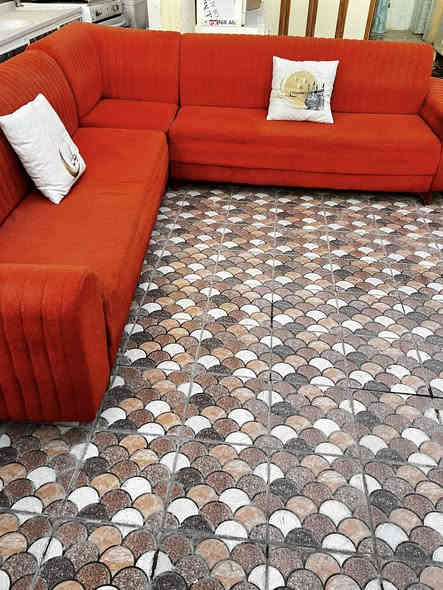 يا الله ديوان 7 مقاعد يسعررر بسسسس 65 
العنوان قضاء القاسم حي العسكري مقابيل مدرسه الهادي 
الاستفسار الاتصال على الرقم ***********
