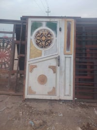 باب فرده وربع باله ثقيل نظيف السعر 110بيه مجال 07831433639 الاتصال او ...