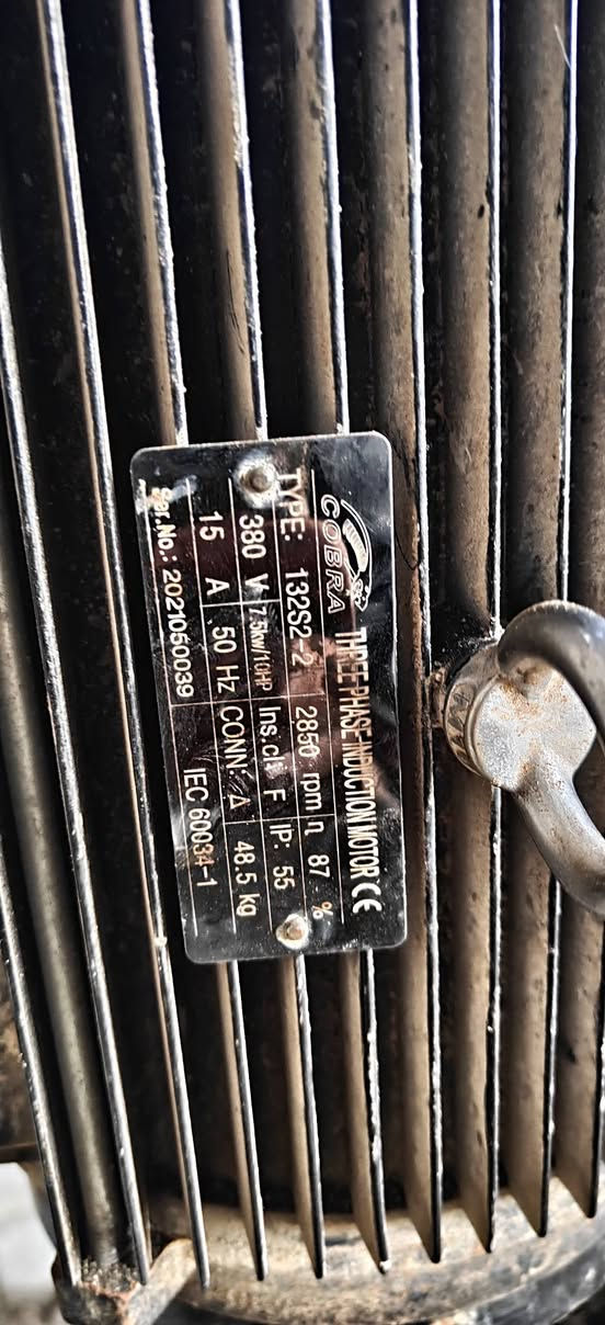 السلام عليكم
عندي هذا الماطور 10 حصان شهاد الله مامشتغل حتى ربع ساعه جديد كلش رايده ب300 الف قفل الي يحب يتواصل اخاص او اتصال ***********
