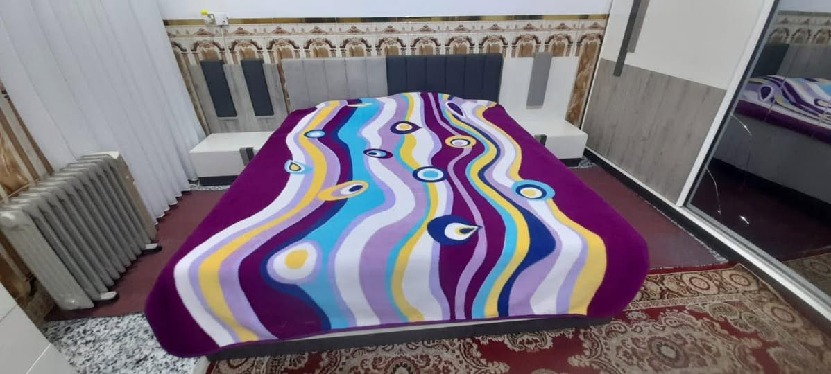 سلام عليكم 
غرفه نوم تركيا 7قطع 
العنوان /بغداد 
سبع البور 
للتواصل 
***********
