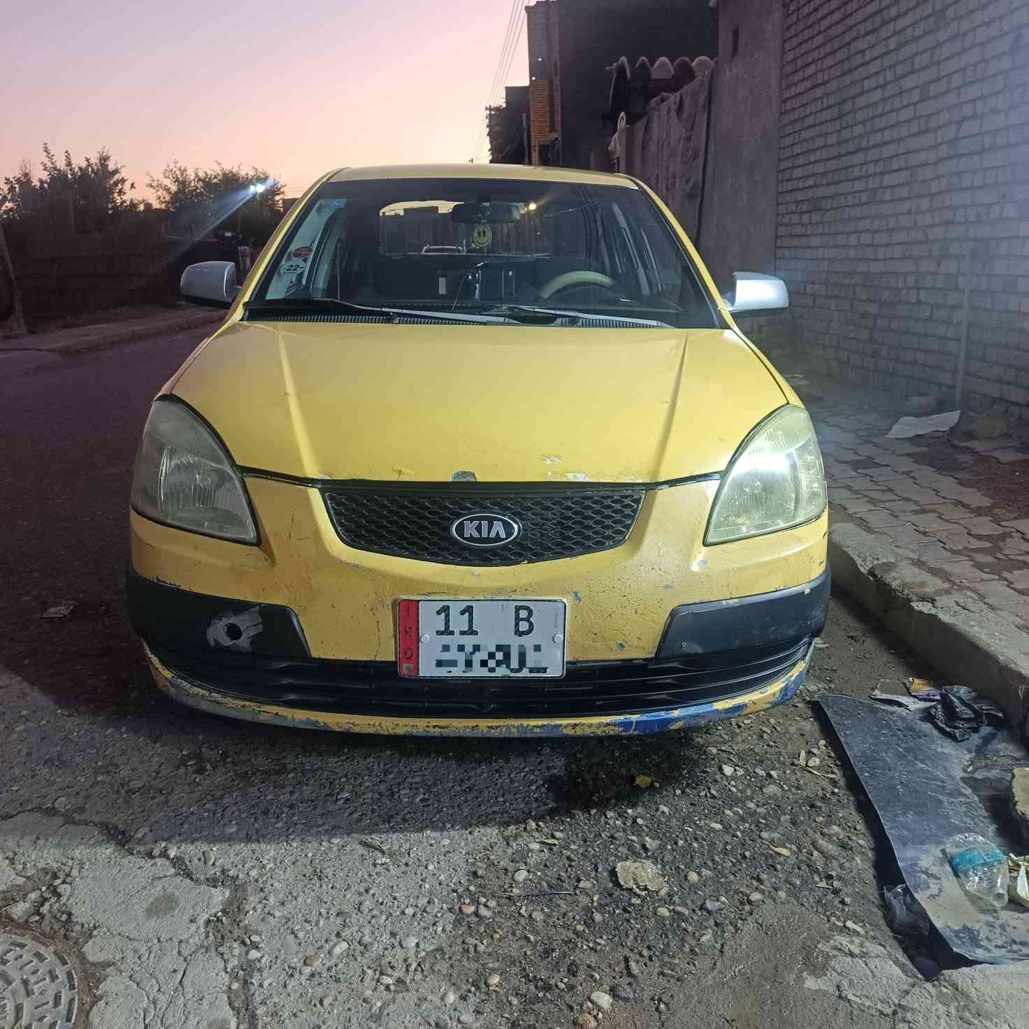 كيا ريو 2010 خليجي
رقم بغداد بأسمي مشروع وطني تتحول وين ما تريد 
مكينة 1600 المرغوب 
مكينة وكير مكفولات 
جام كهرباء 
مصفرة هيئة وغرامات
السيارة بدون ضربة ولا حادث  بيها طخات بسيطة عدا خشم البنيد بية معجون ببدايتة تبريد عطل قبل ايام ما ادري شبيه
السعر 72 وبيه مجال قليل 
للاتصال ***********
