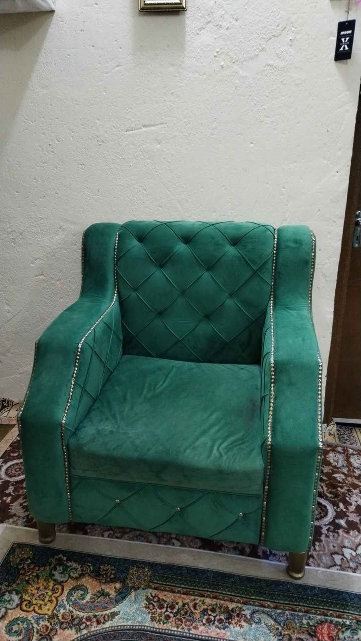 قنفات خشب للبيع جدد  صارلهن شهر اربع قطع سعرهن ٤٥٠الف مكانه جبيله شراي يتفضل خاص البصرة, العراق


**إذا كنت صاحب هذا الإعلان وتريد حذفه لأي سبب، رجاءا أرسل رسالة إلى الدعم الفني**