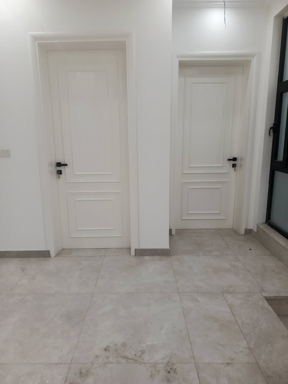 نجارة علي العبيدي للاثاث الحديث ابواب غرف شبابي غرف نوم مودرن مطابخ ديكورات حسب الطلب الزبون للاستفسار ها ***********
