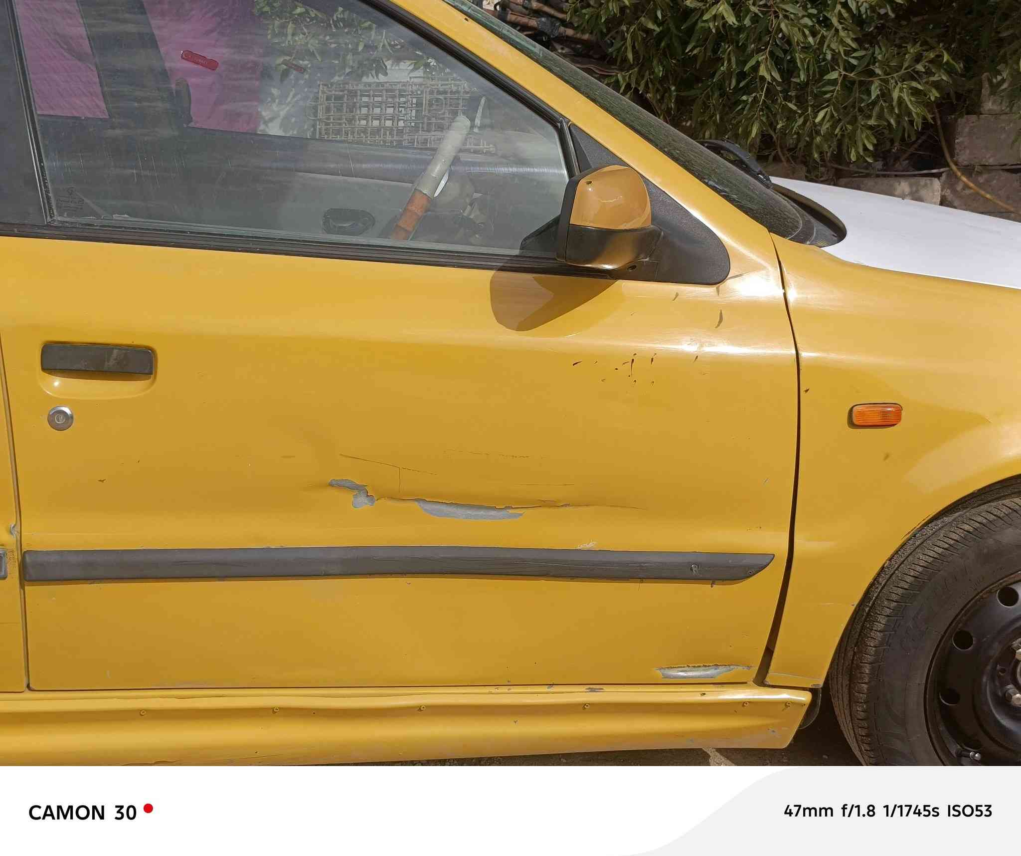 سمند موديل 11السياره حلوه وخير من الله بيه خيط بخار مكاني كربلاءالسعر 23
***********
