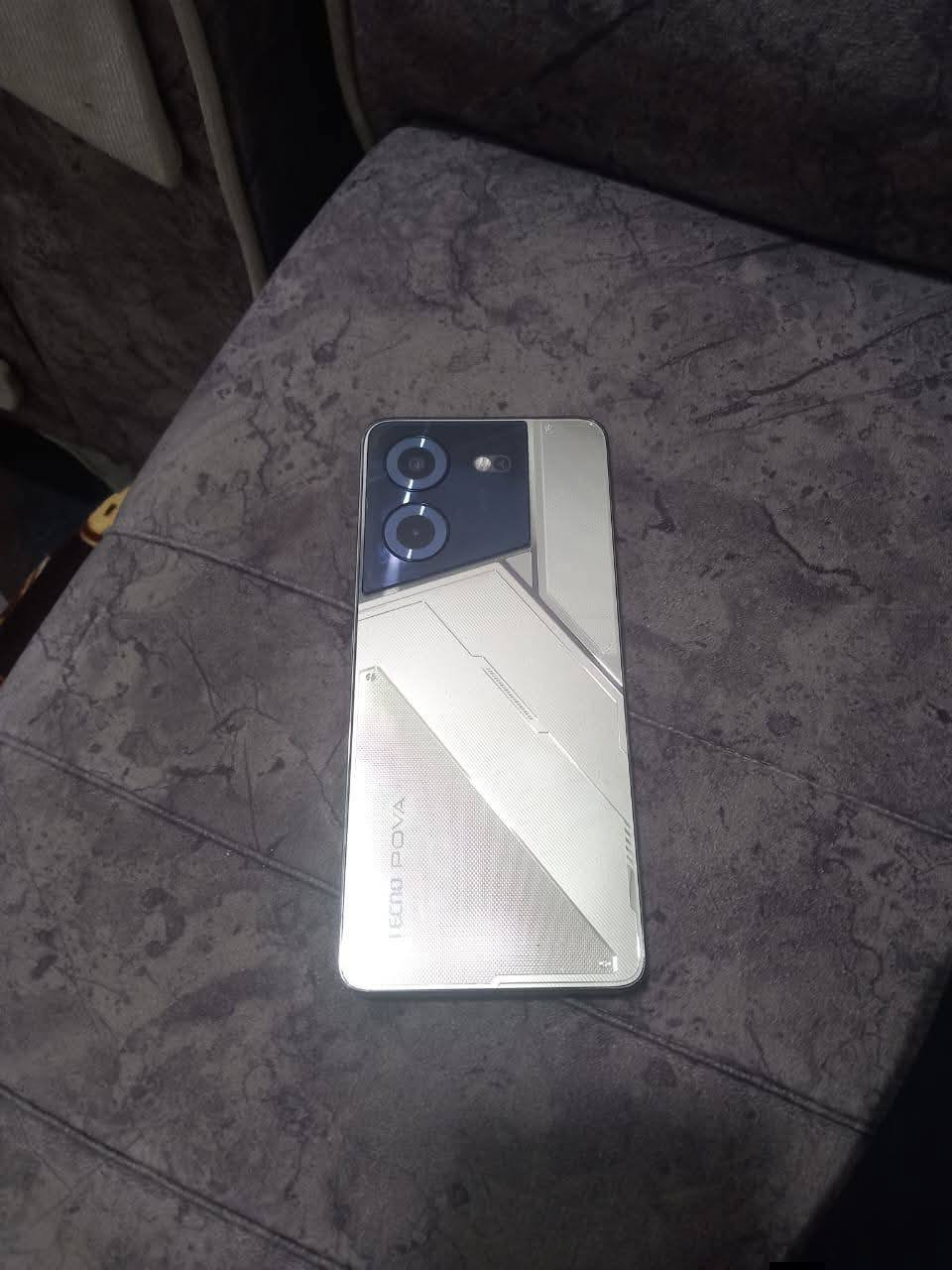 موبايل تكنو بوفا 5 نظيف شخط ما بي لا مفتوح ولا مصلح بالكارتون ملحقاته كامله ذاكره256 والعشوائيه 8 وكامرته 50 ميكا بكسل شحنه 45 واط وبطاريته 6000 ملي امبير سعره 225 وبي مجال بسيط


**إذا كنت صاحب هذا الإعلان وتريد حذفه لأي سبب، رجاءا أرسل رسالة إلى الدعم الفني**