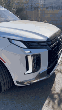 هونداي بلسايد كلگرافي
موديل 2025
 
العداد:5 الاف ميل
المواصفات: كلگرافي  فول 1/1 
 شاشة عرض داتشو. المحرك 3.8. V6   
بصمة تشغيل + بصمة ابواب 
اصطفاف ذاتي(تقديم +ترجيع)  
فتحة سقف  عدد 2بانوراما
سماعات هارمن كاردن عدد ١٦
 رادار امامي  + خلفي 
حساسات امامي + خلفي 
كامرات عدد 6  360 درجة 
كشنات امامي خزن ميموري 
كشنات كهربائي تدفئة وتبريد

انارة داخليه (محيطيه) + انارة دشبول 
بردات جانبية
تبريد مركزي امامي + خلفي منفصل التحكم
تحكم ستيرن + شفتات
تدفئة ستيرن 
مرايا هيتر + تعتيم 
صندوق كهربائي شفط + اربع وضعيات فتح صندوق
وضعيات قيادة  (٥)
ويل كب حجم  ٢٠ 
اوتو هولد + نقطة عمياء 
سايد بريك بصمة + مثبت سرعة
شحن وايرلس 
إشارات بالمرايا  + إشارات جانبيه
2اوتو بريك 
تحديد مسار
شاشة ديجتال كبيرة
تشغيل عن بعد .
تدليك كشن .
دفع رباعي 
نظام مانع انزلاق 
 نظام نزول منحدرات كشنات Vip منفصل
السعر 390
امرقم بغداد
رقم الهاتف ***********
