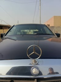 مرسيدس دب • ١٩٩٢ • رقم بغداد