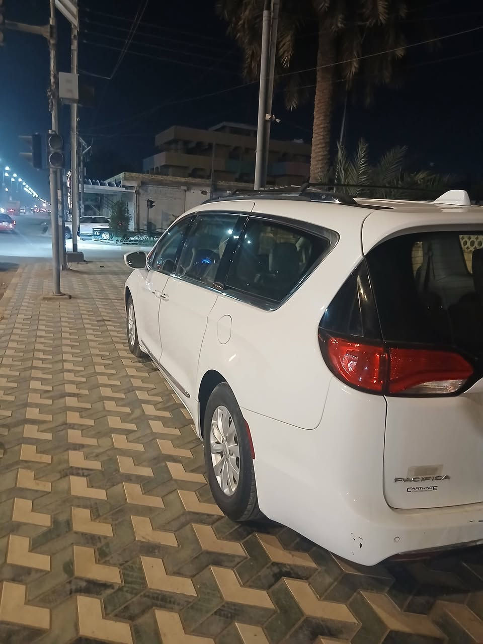 باسفيكا ٢٠١٨ مياه امطاربدون املاح رقم انكليزي
 بعداد بسمي فول شاشه كبيره
كشن جلد كهرباء هيترات
 أبواب والصندوق كهرباء بصمه 
جام كهرباء مرايات كهرباء و هيترات
حساسات كامره  وتوقف رجوع ذاتي 
السعر ١٩٠
***********
