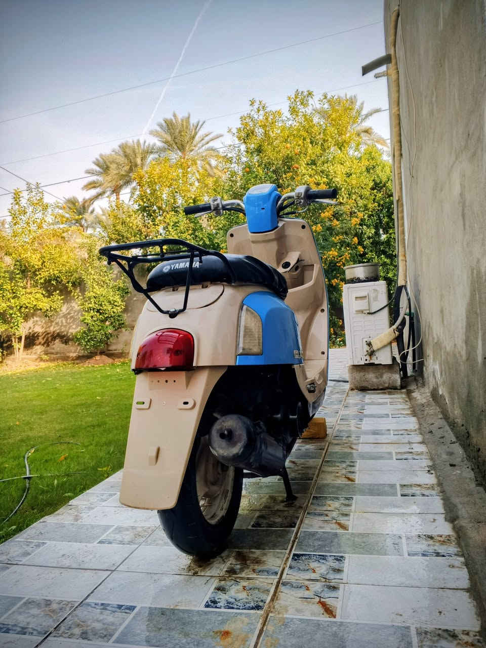 السلام عليكم دراجه ماكس بوليسي ياباني موديل 2008 كفاله عامه نظيفه جدا توصل مع هذا رقم ***********
