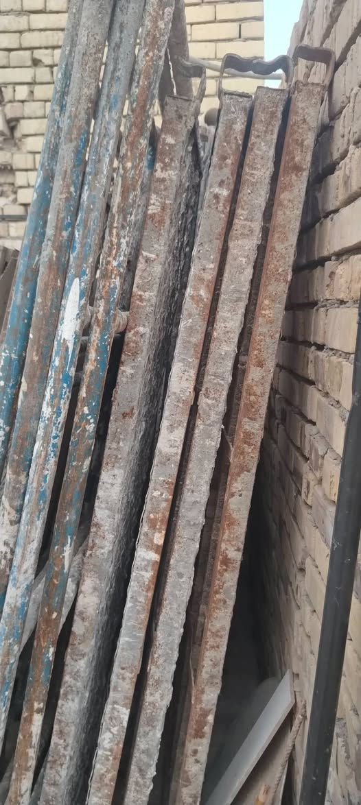 سكله مستعمله للبيع العرض ٨٠ الارتفاع مترين للتواصل *********** عمارة, ميسان
