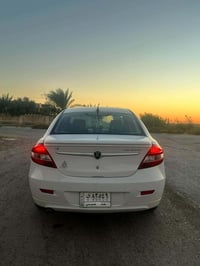 ورحمه الله وبركاته . سياره براتون برسونه . موديل ٢٠١٣ . اللون ابيض . ا...