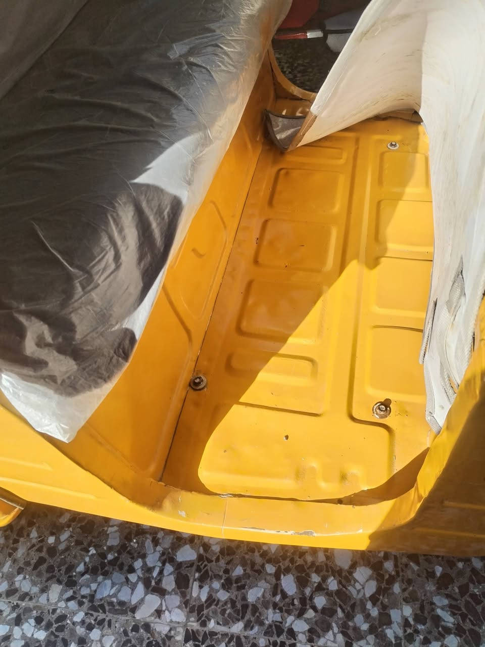 سلام عليكم تكتك 2020/11 تكتك رقم وسنويه خير من الله مصبوغه صبغ عام بدون ضربه تعال وبيك خير ودلل محرك خير من الله الرقم *********** المكان بغداد الشعب
