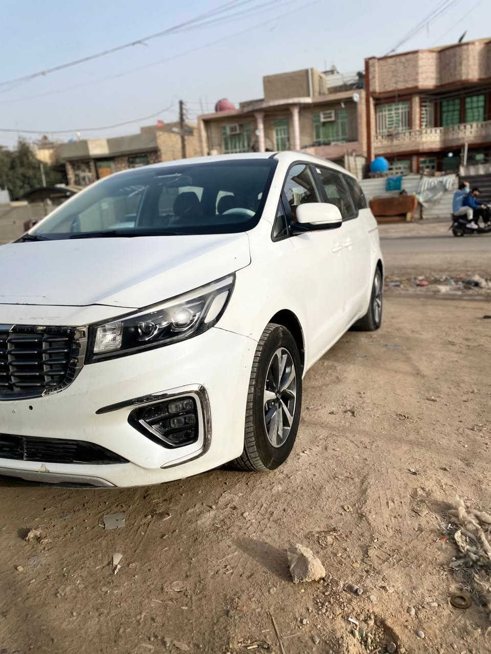 السلام عليكم كيا كرنفال خليجي مكينة دوش موديل19 للبيع فقط سيارة مصبوغة حزام بعمان بدون حادث سيارة جاهزة للاخير وبيها منضومة غاز سيارة خير من الله مكان السيارة بغداد معروضة ب185 وبيها مجال للطيبين للاستفسار الاتصال ع *********** مامتواجد ع فيس اتصال فقط واسف ع الاطاله
