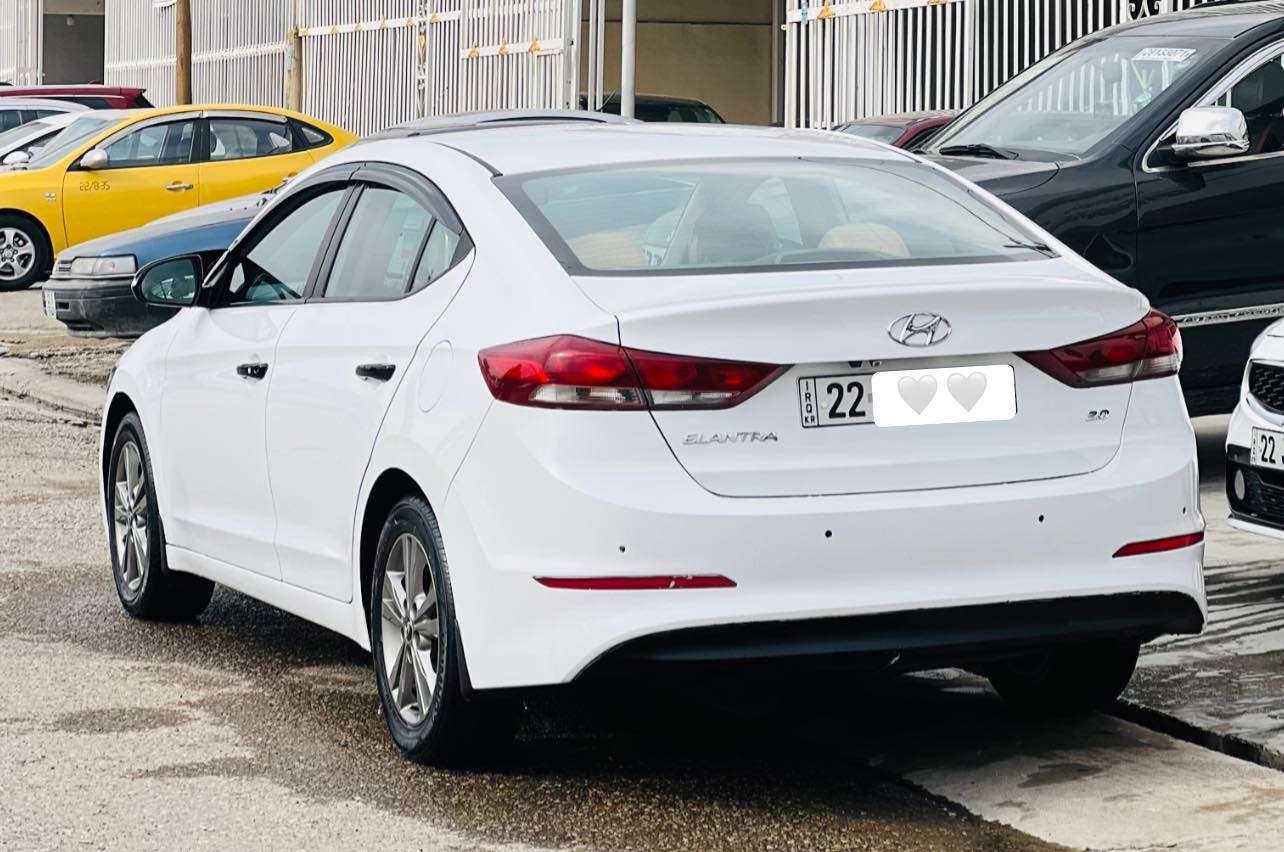 السلام عليكم النترا 2017خليجي السعر 140 وبيها مجال بسيط
السياره فول ماعده بصمه
سلايت تبريد قطعتين
اشاير بلمري 
امري شفط سياره حلوه
مكينه2000
السياره بيها صبغ بلهلال الخلفي 
ماشيه 107
مكان السياره الموصل للاتصال ***********/***********
