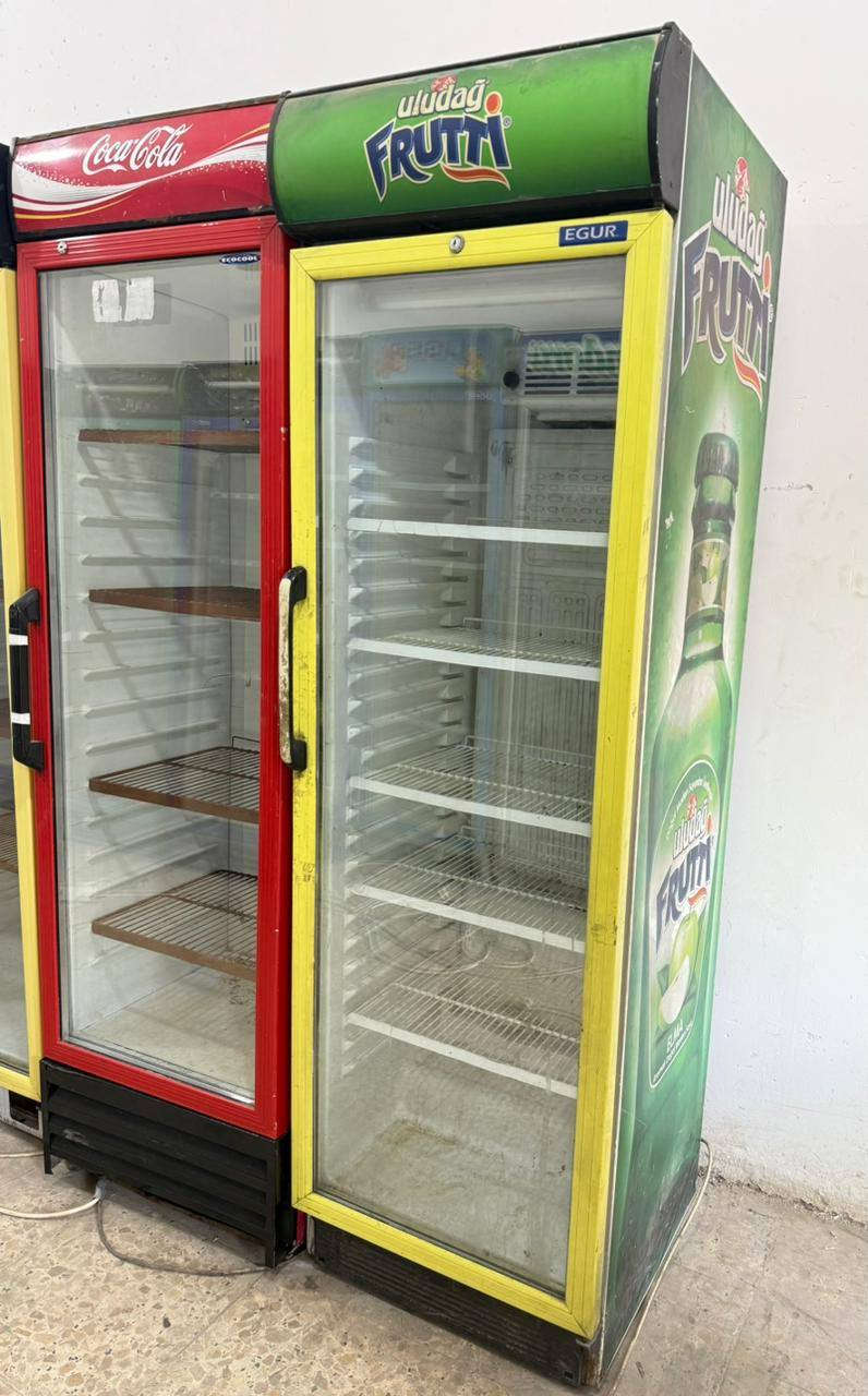 برادات للبيع نضيفات كلش نوعيته ايكور تركي اصلي مكانه بغداد حسينيه الراشديه شراي خاص
*********** متوفر واتساب
