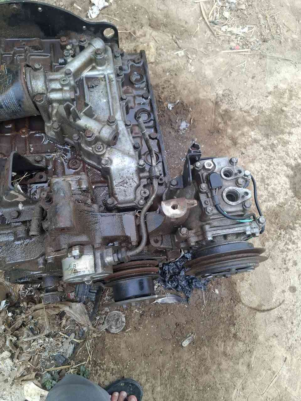 سلام عليكم يوجد محرك كنتر البيع العنوان بابل القاسم *********** ***********
