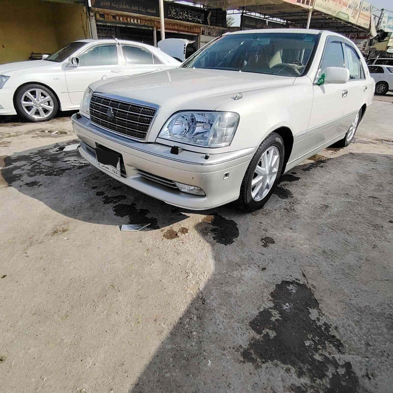 السلام عليكم جميعاً

سياره كراون ملكه للبيع  كفاله عامه كص وظربه جديده كلش 

اربع كشنات كهرباء 🌚

لوحات حديد وملسق وسنويه ✅

ستيرن كهرباء ✅

اللون محجل خظراويه  ✅

ويل نجمه بلادي اصلي لا صبغ  ولا جلي ✅

تخم تاير جديد✅

مكينه D4الكبير✅

3 دكم  ✅

شاصي75✅

دشبول نجف ✅

تحويره نجف فوك وجوه✅

للعلم السياره قرار 48جديد✅

سياره جديده وحلوه وبل عافيه عل ياخذه

رقم كركوك حديد مدفوع كمرك وقرصهه واصل باقيه فقط ع الرقم 

.

السعر118 مجال قليل 

الاستفسار اكثر  اتصل فقط 

***********
