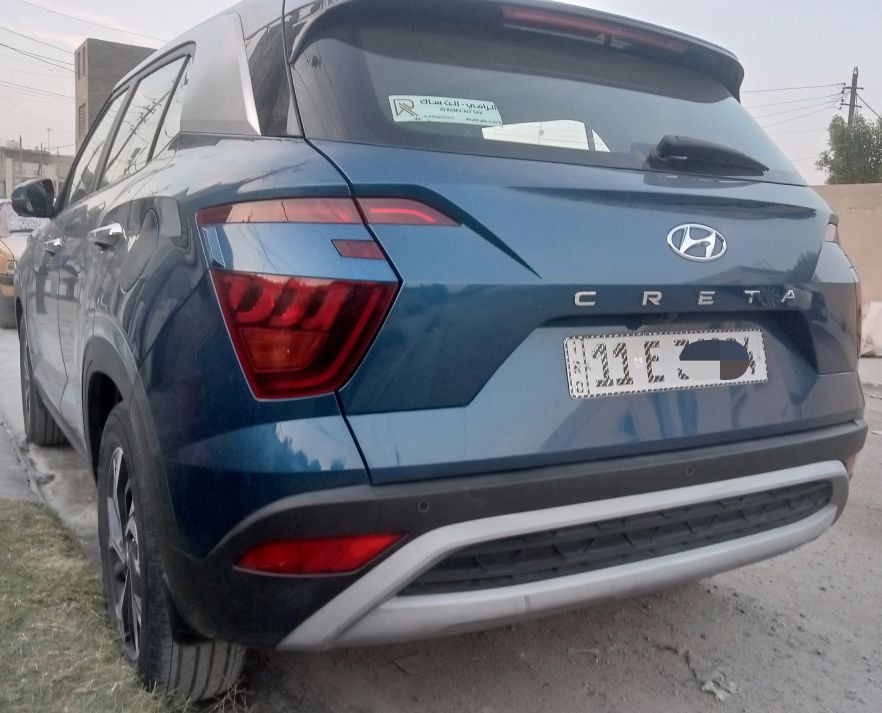 هونداي كريتا موديل 2023 
رقم بغداد الدولي
خليجي بدون اي صبغ او حادث 
المسافة المقطوعة 29 كم
داخل بيجي واسود 
فول مواصفات 
بانوراما 
بصمة ابواب
بصمة تشغيل
 تشغيل عن بعد 
مري جانبية قلاب مع ترحيب عند الاقتراب
عدادات ديجيتال
شاشة كبيره
تدعم اندرويد اوتو و كار أبل بلي 
كاميرا خلفية 
شاحن لا سلكي
حساسات خلفية 
اضواء led 
اوتو هولد 
هاندبريك دكمة
كير 8 نمر نوع IVT
تحكمات ستيرن جهتين
شفتات ستيرن 
منافذ USB 
منفذ شحن 
تبريد قطعتين
اشاير بالمري الجانبية
 بصمة عدد 2
السعر 163 $
*********** إتصال أو واتساب
