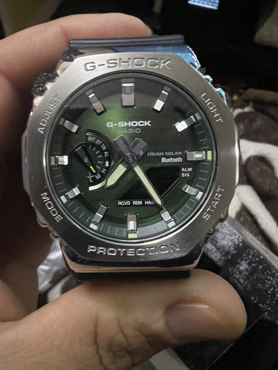 السلام عليكم شباب هاي الساعات للبيع كل ساعة وسعرها وامانة الله اني بايعهن بفلوسهن واترجاكم لحد يكسر بالسعر واني خادمكم اتصال على الرقم *********** اسيا *********** اثير وشكرا
