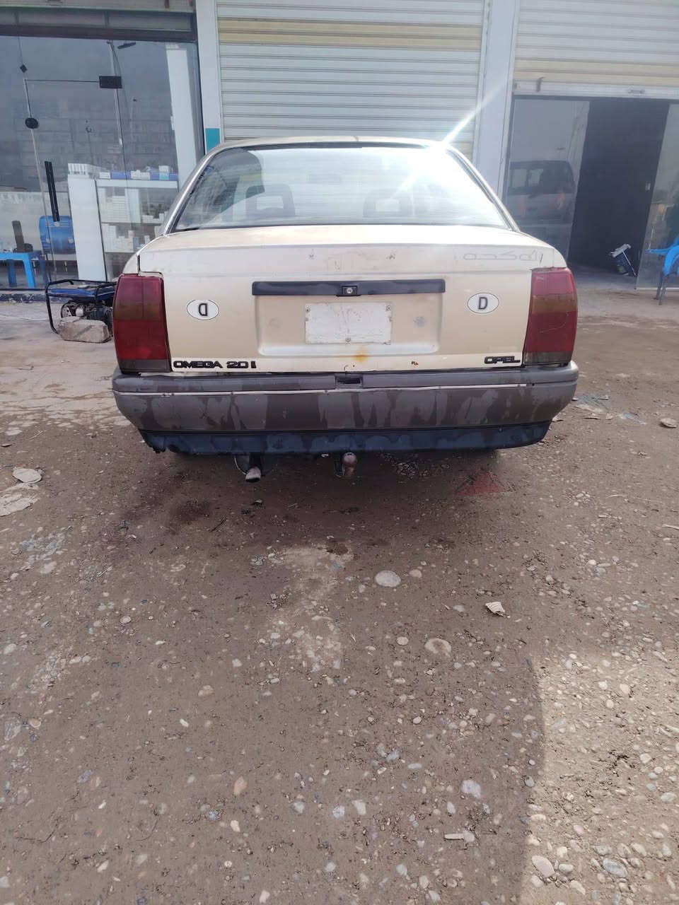 السلام عليكم اوبل اوميكه كير محرك فول تايرات نضاف صدر امامي خلفي فول السياره رقم 📱فحص صلاح الدين راعيهة بسامره ابيع حبل السعر 18وبيهة مجال للستفسار ***********
