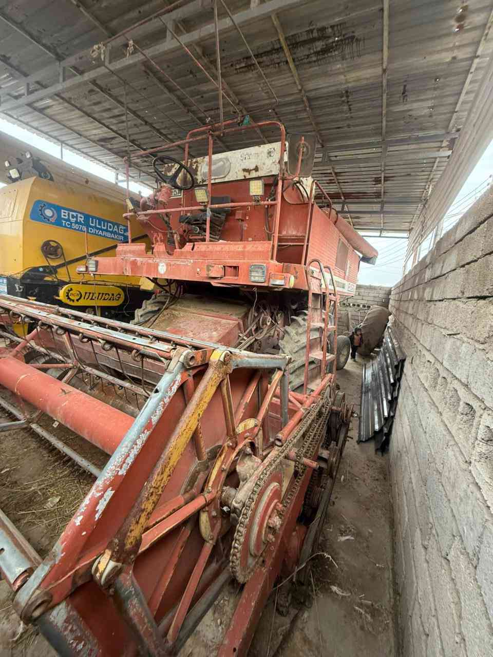 للبيع لافيرد 2010 اوربي منفيس 
 محرك سوبر نضيفه ادامه كامله  مكمل يعني معمل معمر 
 كسر ولحيم كلو بشرط سعر 150 ورقه بي مجال الستفسار ***********
***********
