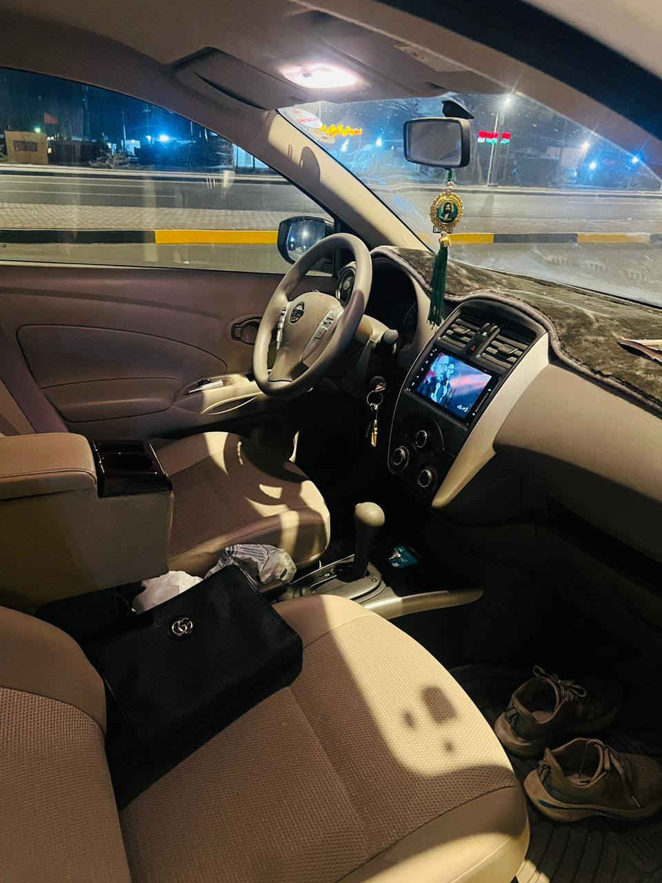 سلام عليكم نيسان صني 2025 السياره بيهه فقط الداير مال المدكر صبغ والباقي كفاله السعر 120وبيهه مجل*********** الزبير, البصرة
