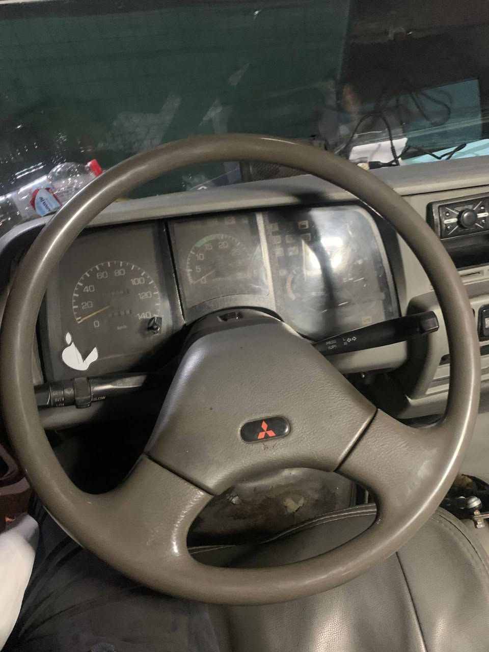 سلام عليكم سياره فوسة قلاب محرك 14سوبر كير برميل اكلج سوبر جبير مكفوله تبريد ابلادي شغال ثلج مديل 1997سيارةجديدةمال جناي تاخذهة كبل شغل مكانهةبغداد*********** ليث الباوي
