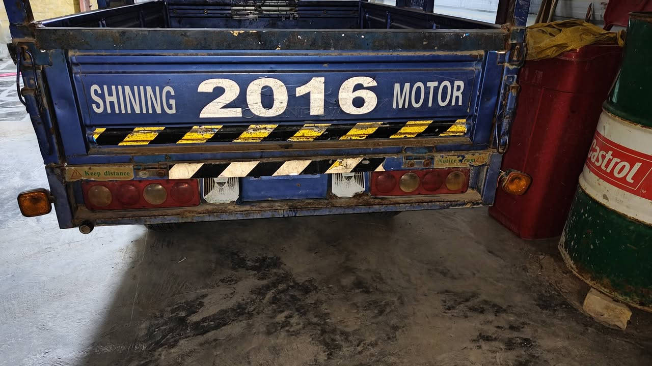 ستوته جمره 2016 نضيفه محركه تمام بس بيه حاضن ركبة طاق ولاحمه لحيم سل استيل أوراق كامله عنوان جبله حي رساله قرب مدرسه فجر الصادق اوراق بيه اصوليه مراوس دراجه دايون نضيفه موجود خاص وهاذا رقمي ***********
