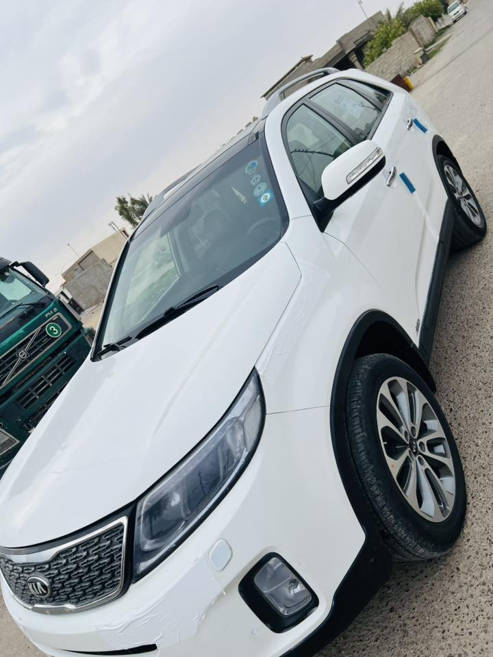 سلام عليكم للبيع سورنتو 2014 كويتي فول موصفات واحده عل واحد جديد سياره ماشيه 179 محرك 6 سلندر رقم بغداد دولي 
مكفوله كفاله عامه مكاني صلاح الدين الضلوعيه

‭0782 833 1593‬
