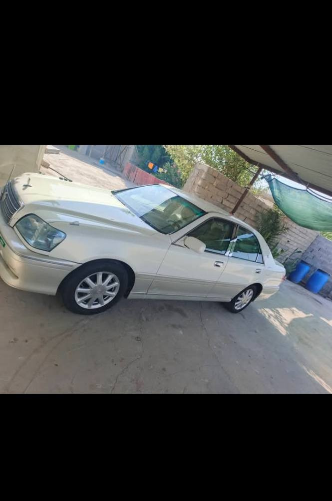 ملكه موديل 2002 تسجيل جديد قرار 48 ب اسمي تحويل مباشر رقم بصره انكليزي هزه دكمتين ديفور الزغير برده خلفيه تخم تاير حداده تبريد كهربائيات جاهزه اي نقص مابيهه سياره كرستال اصل لايت زنون  كصه قماره فقط سعر 130 وبيهه مجال قليل شراي اتصل لاتراسل  ***********مكاني البصره القرنه
