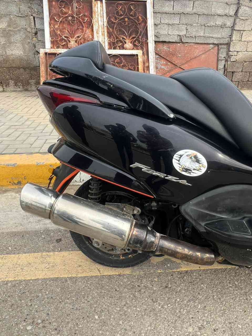 فورزه 08
دراجه حلوه وناعمه 

دراجه معميه يعني مو بلاد 

شلعه ومعدل تشك لكاع لون بيتنجاني

دراجه نضيفه بيها كسر موضح بصوره 

سعر دراجه ٨٥٠ وبيها مجال 

مكان الدراجه ديالى بعقوبه 

***********
