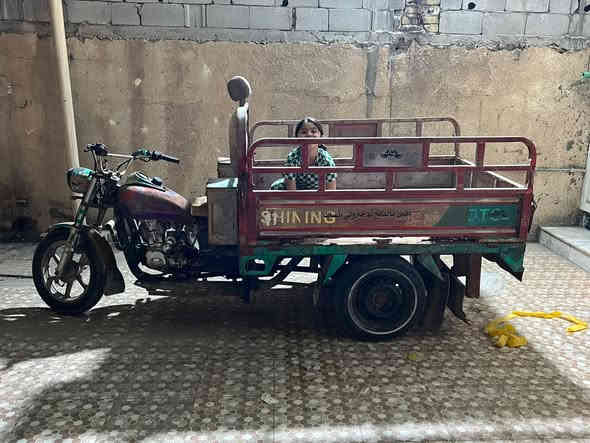 سلام وعليكم ستوته ادوات كفاله بيها شغلتين الباب الصفحه اليسره يرادله شخاطه ودبلات امامي واكفات محرك ما مفتوح اكسل لطش ولباقي كله كفاله ستوته خير من الله تخبل بل حمل عنواني بصره الجزيره سعر ٦٥٠ رقمي ***********
