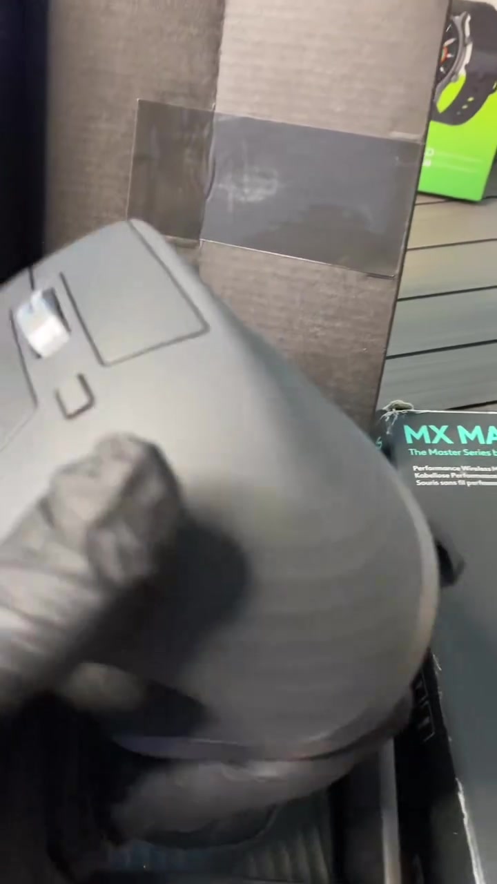 Logitech MX MASTER 3S

85 الف


**إذا كنت صاحب هذا الإعلان وتريد حذفه لأي سبب، رجاءا أرسل رسالة إلى الدعم الفني**
