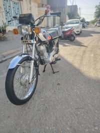 دراجه مديل 26سكنر اؤراق ستنساخ سعر 625. 07802694577