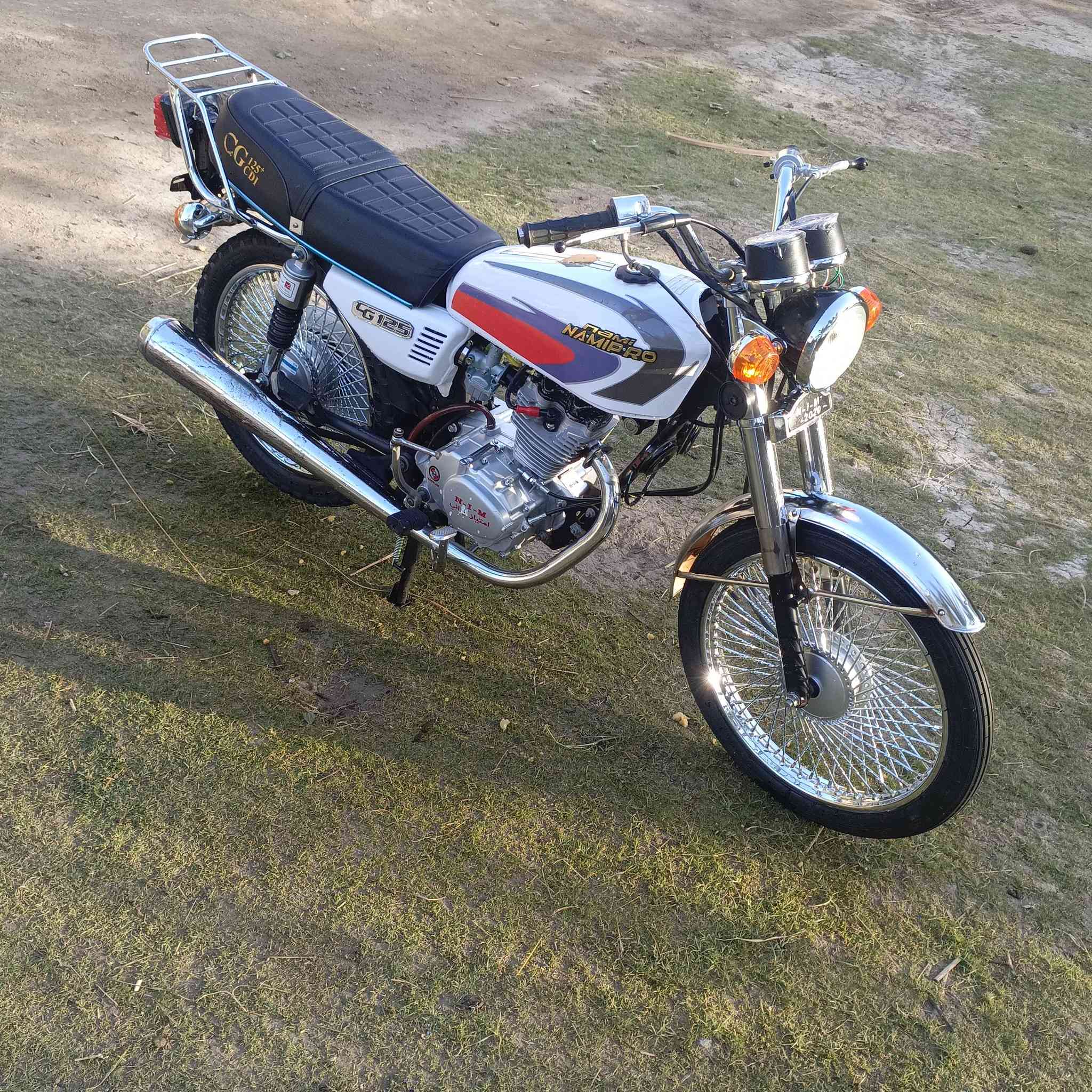 للبيع نامه اوراق اصولي وكيله حمودي العارضي مديل 2020 كله شغاله دبل اشاره رماش لايت زنون مكينه لا بخار ولا تنقيص السعر 750 وبيه مجال    ماعيزه برغي دراجه جديده   الستفسار ***********
