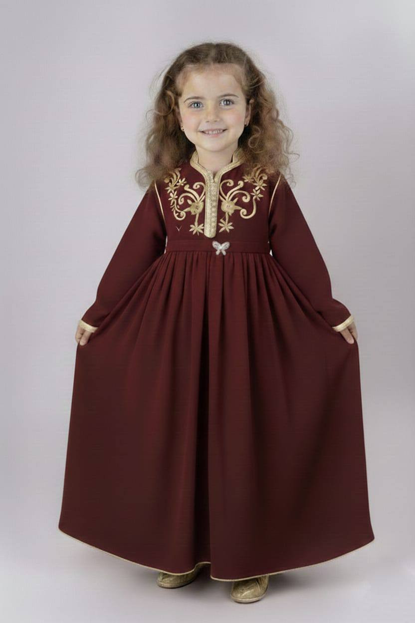 نقدم لكم 
قفطان  للبنوتات الصغار 👩🏻‍💼  على شكل robe  💃🏻  مع الحزام بالطرزة  و العقاد من نوع الرفيع 😍
👍 توب كريب روزا
 
👍بالنسبة للطول قفطان 
🌹المقاسات :
 👈 4-5-6  سنوات  طول84 cm 

 👈 7-8-9 سنوات  طول 90

 👈10-11-12 سنوات  طول 100


**إذا كنت صاحب هذا الإعلان وتريد حذفه لأي سبب، رجاءا أرسل رسالة إلى الدعم الفني**