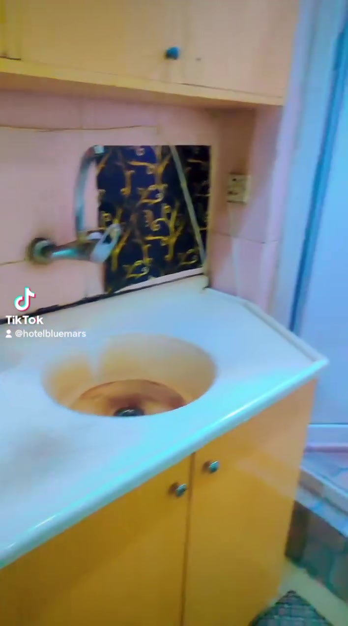موتيل بلومارس
متوفر شقق للإيجار الشهري و اليومي والأسبوعي و عوائل وبنات وشباب ومشترك
يوجد غرف شباب وبنات مشترك بأسعار  مناسبة

الموقع : شارع 40 برايتي شارع الأطباء 
    
خدمات كأمل كهرباء 24ساعه ومصعد

للاستفسار والحجز مراسلتنا على الرقم التالي:***********
واهلا وسهلا بكم
