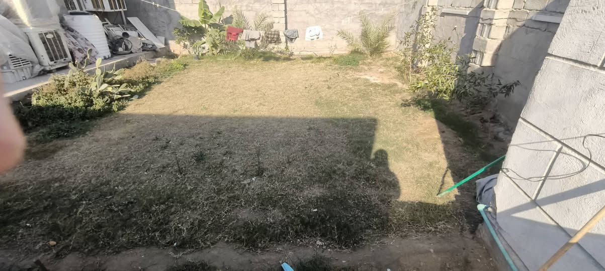 دار للبيع مساحة 310
البيت طابق واحد يتكون من صالة ومطبخ وستقبال وغرف عدد2 و صحيات داخلية وخارجية مكان البيت في الحضارية السعر 110 وبي مجال رقم ***********
