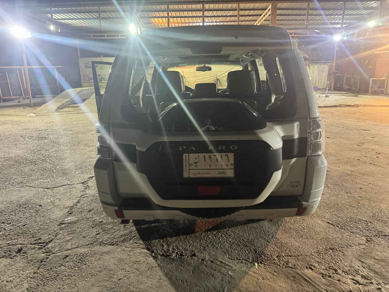 سلام عليكم

باجيرو ٢٠١٦ فول مواصفات حبتور مكفوله من الصبغ والبارد والرصعات

سبير منازل سياره جديده كلش

ماشيه ١٢٥ كيلو

مكان سياره بياع حي السلام حي صدام سابقا

*********** بغداد, العراق
