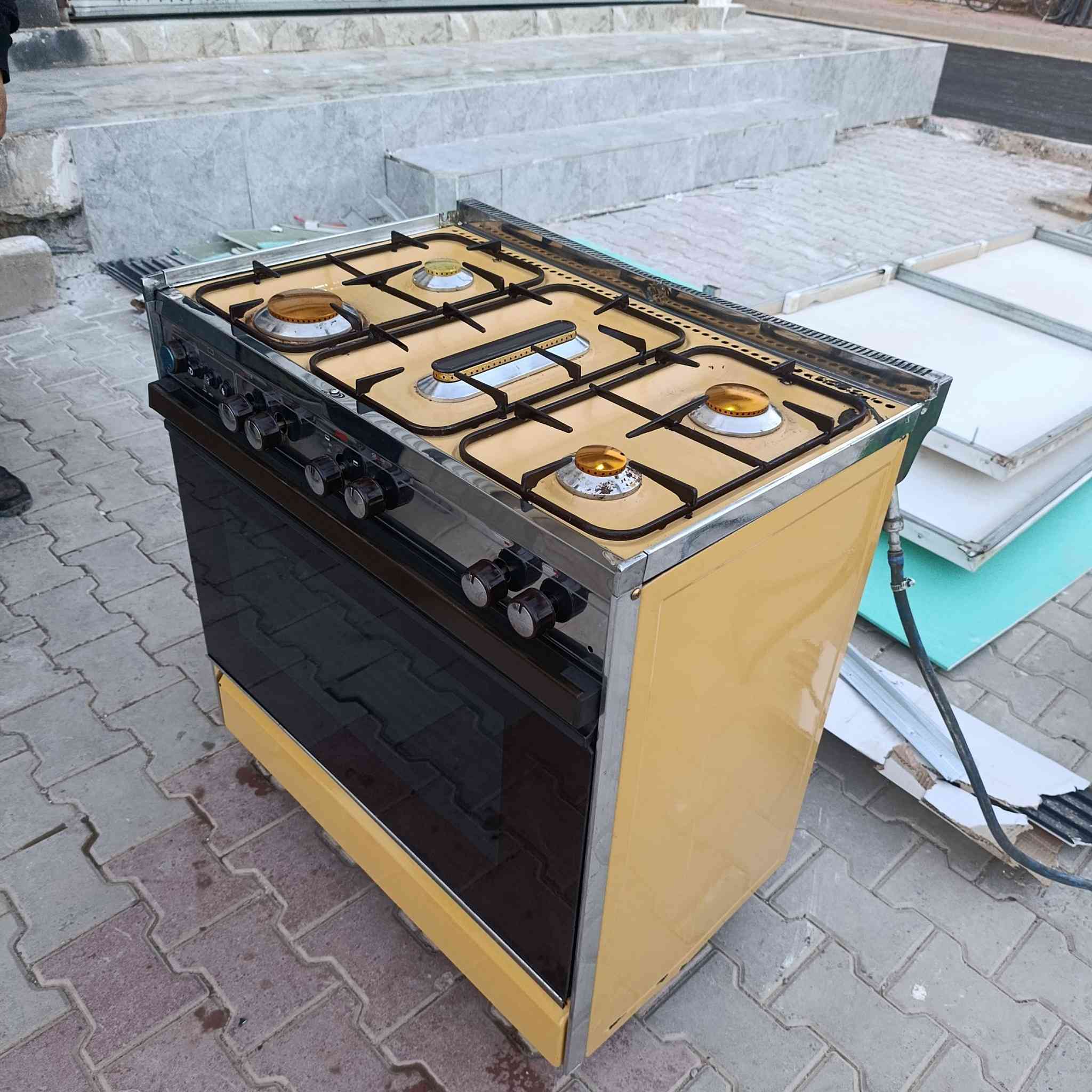 #طباخ #عشتار قياس 60× 80
سعر دخل الفيديو 
باقي تفاصيل دخل فيديو بيع وشراء وتبديل 
العنوان كنعان يوجد توصيل ***********
