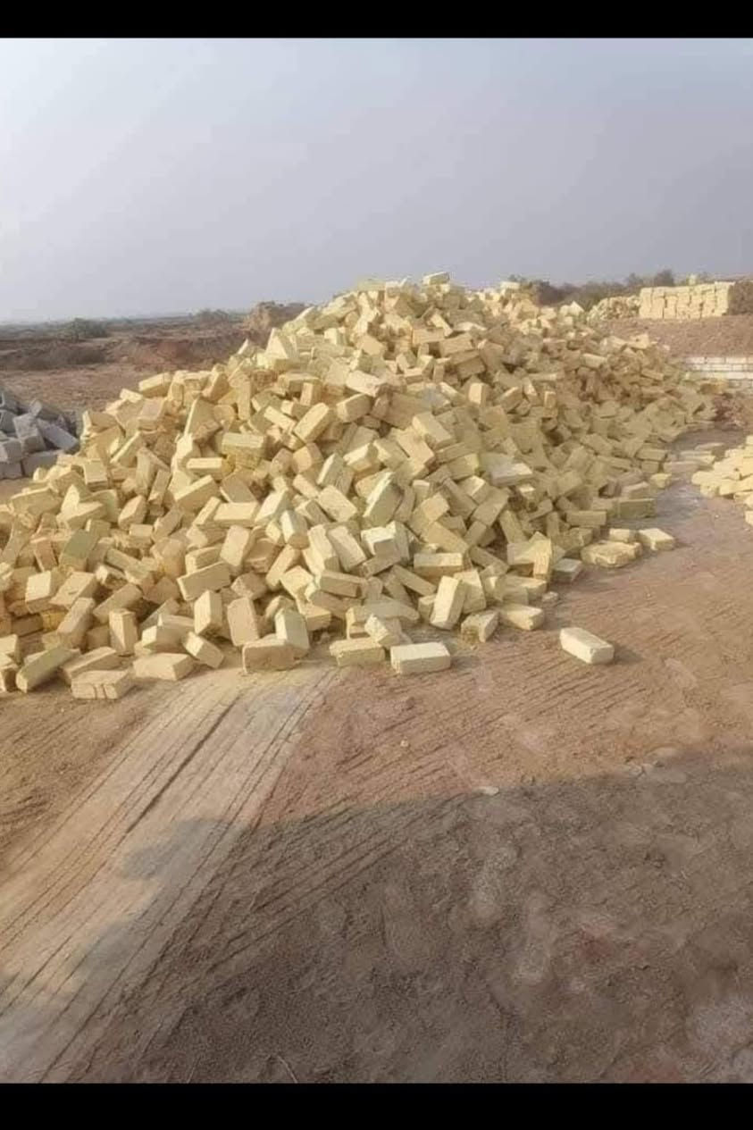 السلام عليكم طابوك اصلاح درجه اوله بأسعار حسب مكان عدد مظبوط قوه لون وركن دبل طابوك 4250 للستفسار ***********
