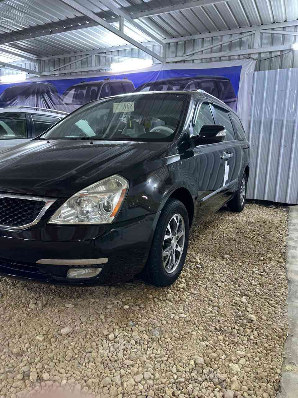 اللهم صلي على محمد وآل محمد
كيا سيدونا 2014 فول مواصفات رقم بغداد
حادث جاملغ امامي بدون دواخل
مكينه 3500
سياره جديده بمعنه الكلمه
*********** او***********
بيع وشراء مراوس
