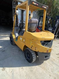 رافعة شوكية • ٣طن • موديل ٢٠١٤