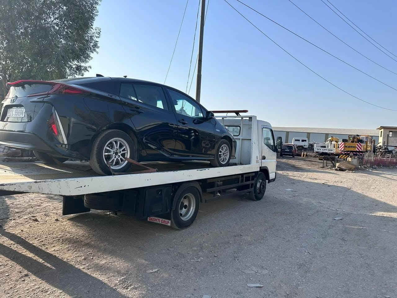 كنتر سطحه بدي نزال للبيع ٢٠١٢  المكان ديالى بعقوبه الاتصال ***********
