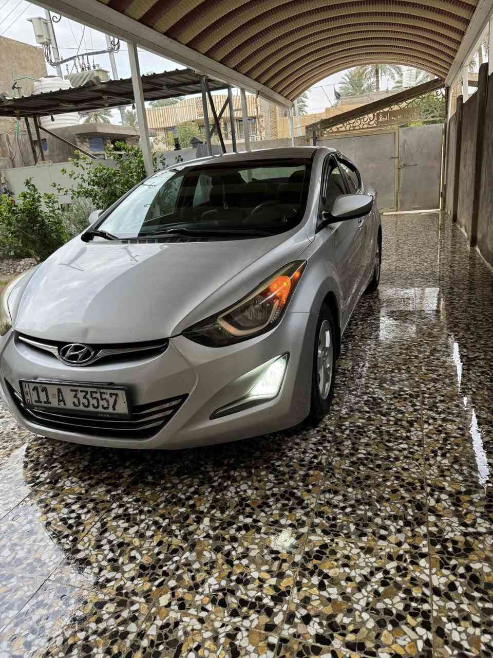 السلام عليكم للبيع الانتره 
وارد امريكي موديل ١٥
السيارة كلين بيهه بس الدور
الجاملغ الخلفي 
مكينه ١٨٠٠ دوش 
السيارة جاهزة كير ومكينه تبريد 
حداديه ماشيه ١٤٠ 
رقم بغداد دولي 
السعر ١١٥ مكاني كربلاء
***********
