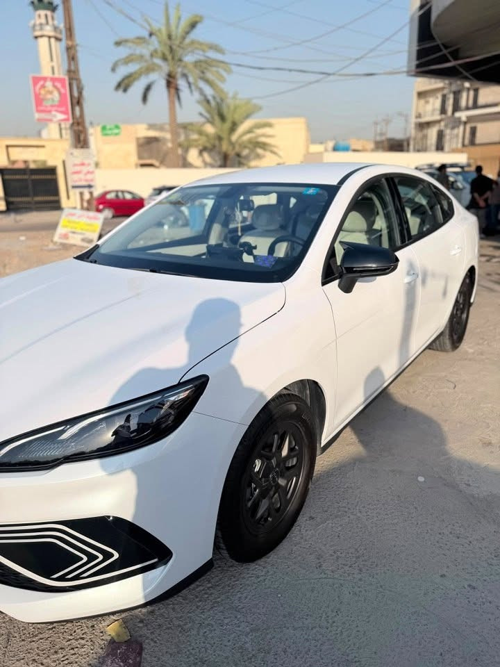 بي واي دي سيل 5
مكفولة كفالة عامة ماشية 9000 HEV و3000 Ev
السيارة ممخلي شي ممسوي الها جديدة بالباكيت 
السعر 19600 كاملة مكملة ارضية جلد ولايلون حراراي حتة لدشبول وعازل كله كاملة مكملة فقط شغل وتتوكل وتحويل ثاني يوم 
***********
