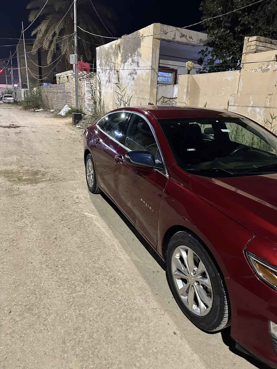 السلام عليكم موديل ٢٠ حره ضررها بس بنيد الشراي يتصل ***********
