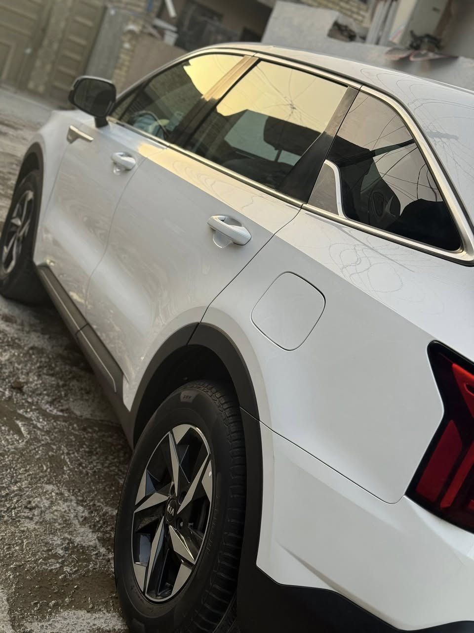 السلام عليكم
سورنتو للبيع موديل 2021   

وارد امريكي 4سلندر محرك 2400

سياره جدا نظيفه وحلوه 

حادثه جاملغ من جهه سايق موضح بلصورة 

السعر خاص او رقمي هذا 

 ***********

الموشراي لايتصل ولا يدخلي خاص ولا يعلق🤍
