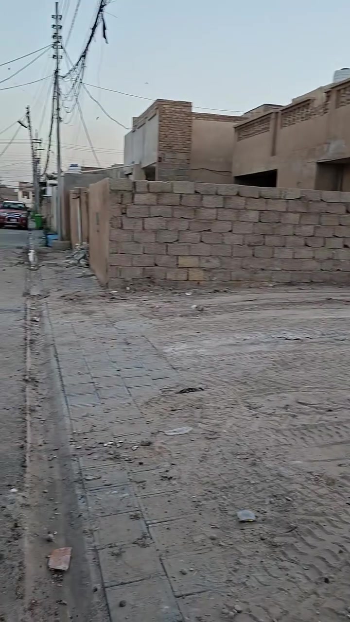 الله بالخير قطعه ٢٠٠ متر كربلاء  العطيشي حي الشرطه تبليط مقرنص خدمات متكامله مدارس  اسواق  مستشفى الحسينيه مو بعيد عليها السعر خاص اخوي المشتري ***********
